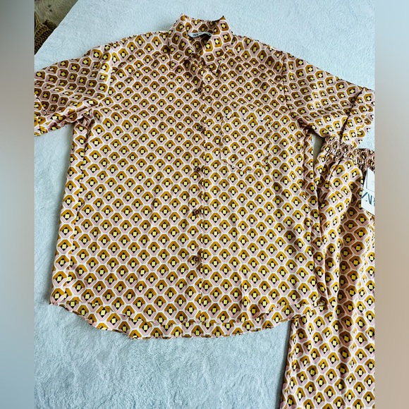 Zara Womens Beige Pink Yellow Pajama Style Satin Shirt Patns set size XS S - Picture 3 of 3